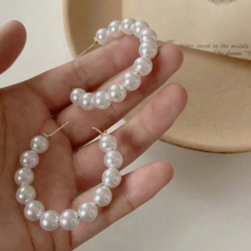 🌺3/$20! Pearl Hoop Earrings Gold Color Simplistic Modern Glam!!!🌺 NWOT
